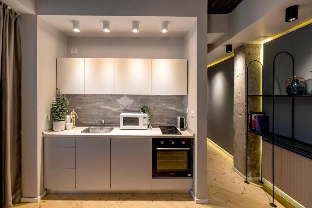 Marvellous Design 2Br Old Town Apartment Букурещ Екстериор снимка